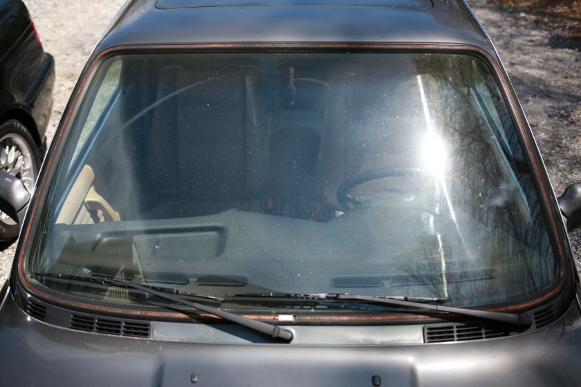 E30 Winshield Lock Strip